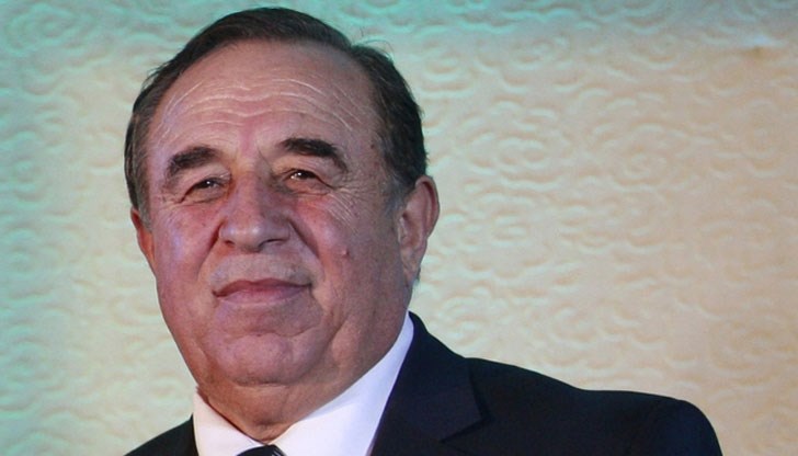 Скандалът с шведския турист му изяде главата