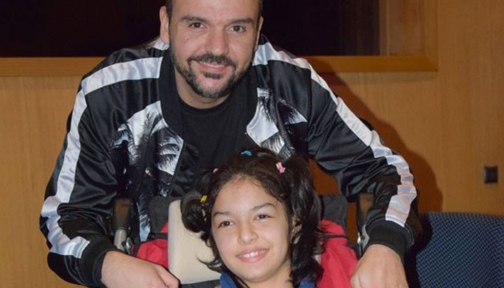 Дари лев, помогни на Амелия