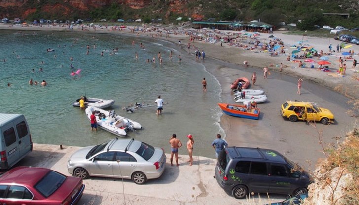 Болата е местност, разположена на едноименния залив и е част от резерват „Калиакра“