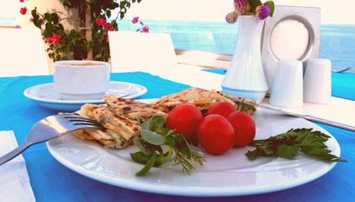 С пожелания за един вълнуващ и изпълнен с хубави емоции месец! С пожелания за един вълнуващ и изпълнен с хубави емоции месец!