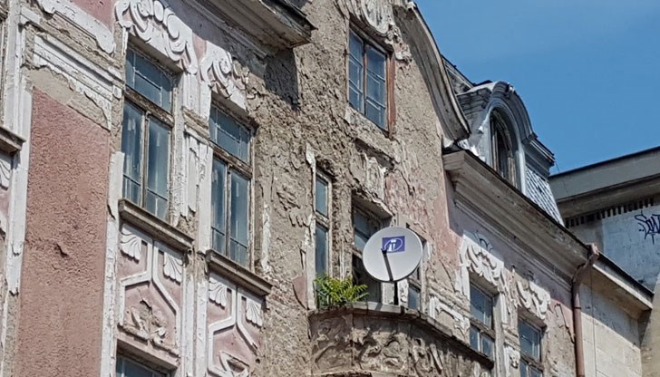 Освен санкции за собствениците, трябват и стимули за опазване на старите сгради Освен санкции за собствениците, трябват и стимули за опазване на старите сгради