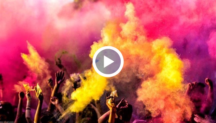 Хиляди русенци и гости на града се включват в шарения фестивал, в който тази година цветните прахчета са двойно повече