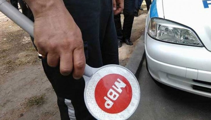 Лицето обаче не успяло да ги подкупи