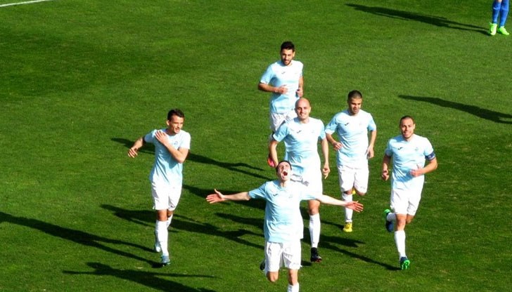 Емблемата на Дунав ту се появява, ту изчезва в списъка с евробойците за сезон 2017/ 2018 Емблемата на Дунав ту се появява, ту изчезва в списъка с евробойците за сезон 2017/ 2018