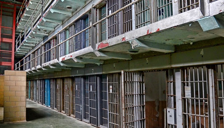 56-годишният Георги от Мартен влязъл в клиника, представяйки се за брат си 56-годишният Георги от Мартен влязъл в клиника, представяйки се за брат си