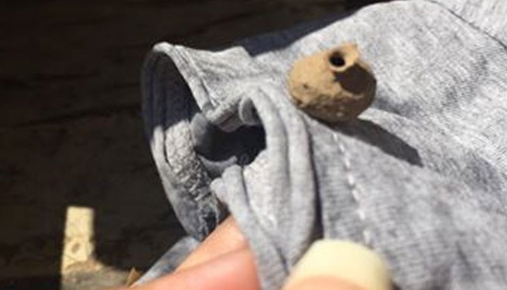 Като хралупа е и не знам вътре какво има...