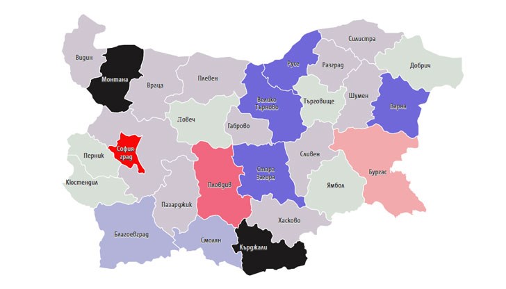 На картата може да се види в кои области са училищата от челната стотица