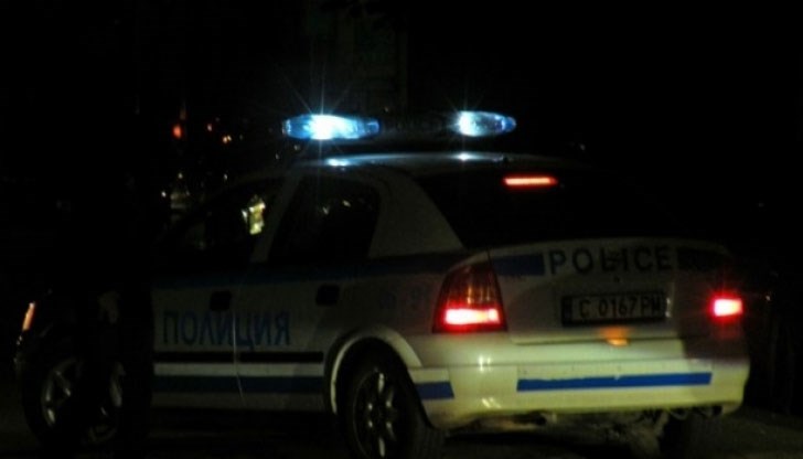 Агресорите дошли с 4 леки коли и джип