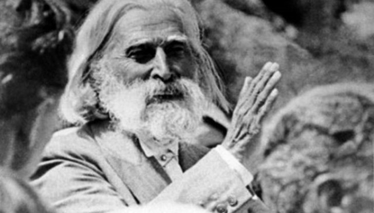 Учителят Петър Дънов е сред най-ярките личности в българската история и духовна култура