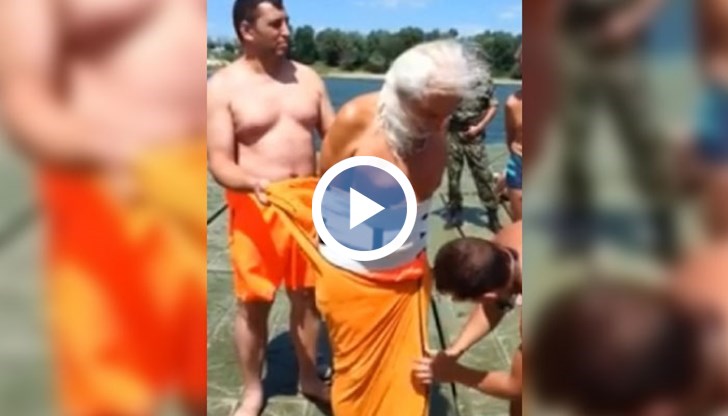 Яне Петков бе с вързани крака и ръце