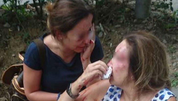 Полицията смята, че Валентина и дъщеря й са нападнати заради дейността й като нотариус, но нямат достъп до договорите й