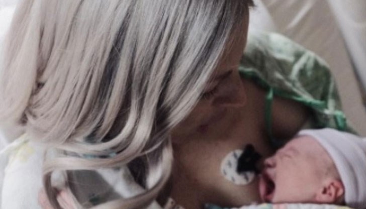 Лекарите все още не знаят причината за смъртта й