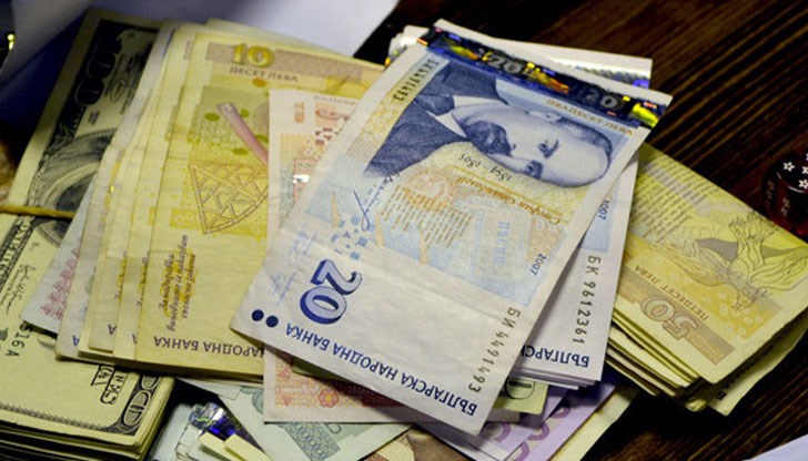 Звездите са го казали, ако сте сред тези три зодиакални знаци ще спечелите много пари