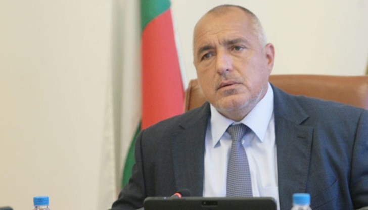 Те настояват добавката за стаж да отпадне Те настояват добавката за стаж да отпадне