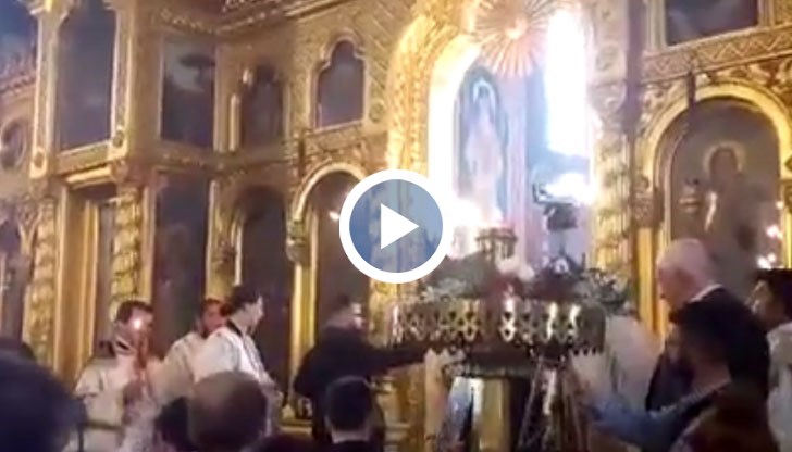 Той отслужи съборна света литургия в столичния храм "Св. Седмочисленици"