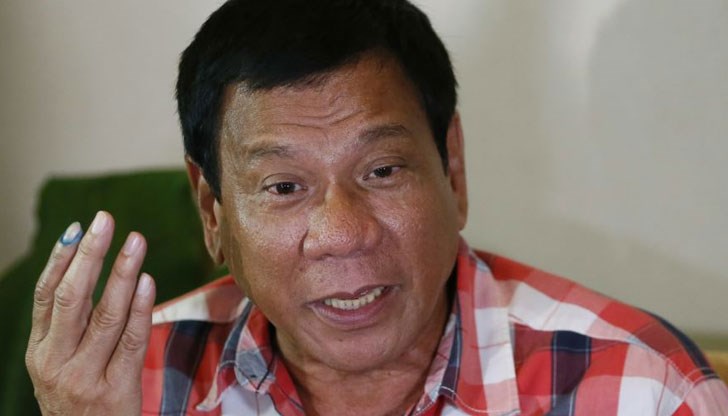 Коментарът му дойде, след като висшето учебно заведение го изобличи, че е плащал на кибер войска Коментарът му дойде, след като висшето учебно заведение го изобличи, че е плащал на кибер войска