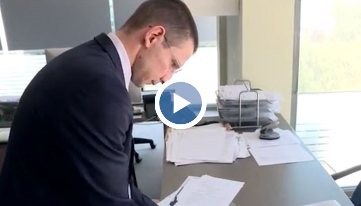 Как действа наглата схема за кражба на бизнес