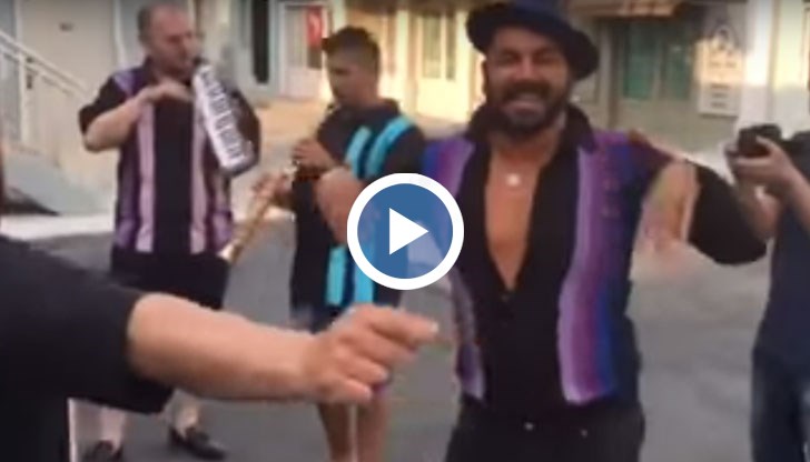 Какво се случва зад кадър, когато събереш 10 циганчета