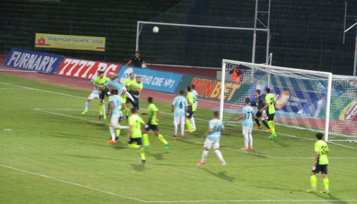 Футболистите на Веселин Великов загубиха с 0:2 реванша срещу Иртиш и напуснаха надпреварата Футболистите на Веселин Великов загубиха с 0:2 реванша срещу Иртиш и напуснаха надпреварата