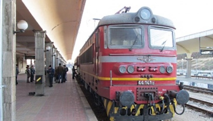 Заемът от „Еврофима” е на обща стойност от 40 млн. лева и е използван за закупуване на рециклиран подвижен състав в края на 2008 г. Заемът от „Еврофима” е на обща стойност от 40 млн. лева и е използван за закупуване на рециклиран подвижен състав в края на 2008 г.