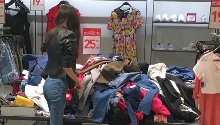 Ако не ви се налага да купувате нещо спешно, не влизайте в МОЛ-а