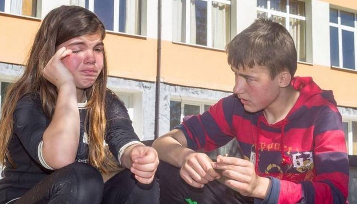 Децата от Вълчан дол, които трогнаха хиляди българи със съдбата си, вероятно могат да си отдъхнат