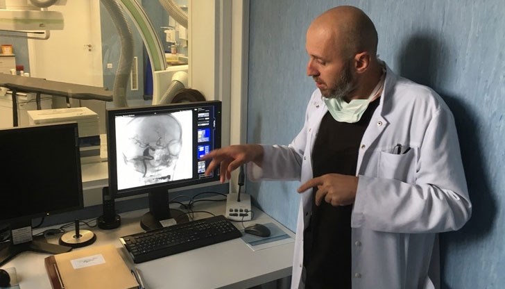 Лекари извършиха изключително рядка и сложна операция Лекари извършиха изключително рядка и сложна операция