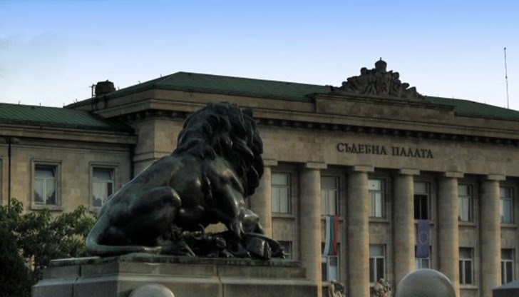 Жената е починала при пожар в предприятие