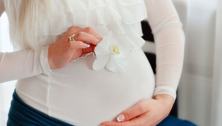 Леа е водила бременностите на много жени, но за себе си е взела решение - никога да не ражда!