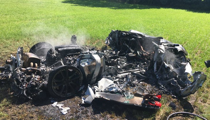 Автомобилът е бил модел 430 Scuderia за 200 000 паунда