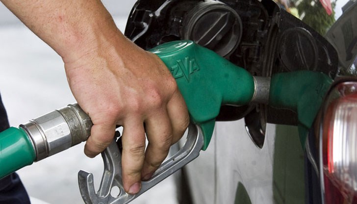 В договорите пише едно, а практиката е съвсем "друга бира"....