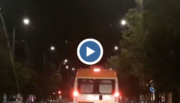 Защо линейките закъсняват?