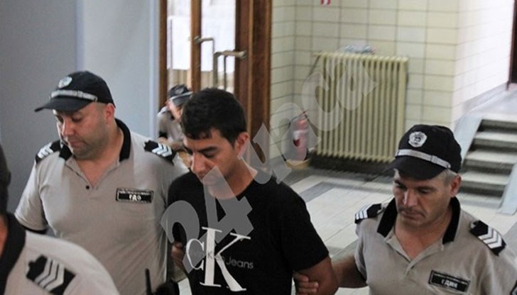 Престъпната група е обвинена в трафик на хора и склоняване към проституция Престъпната група е обвинена в трафик на хора и склоняване към проституция