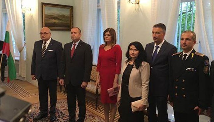 Утре Радев ще участва във форума "Три морета" и Глобалния форум