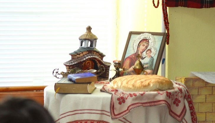 Днес са Богородични заговезни