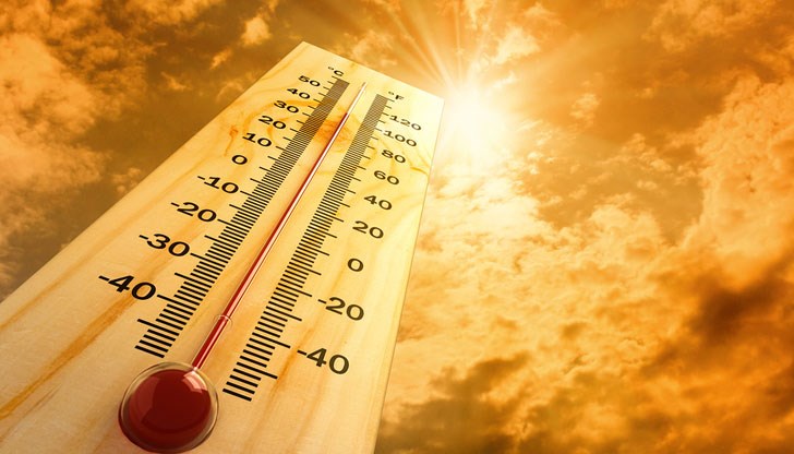 В далечната 1963 година термометрите са показвали едва 37.2 градуса - нищо в сравнение с измерените вчера 43.3