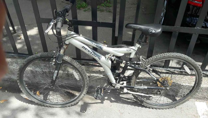 Изоставеният велосипед е намерен в района на ресторант "Пинко"