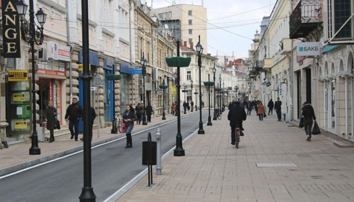 Регистрираните безработни в края на май тази година в община Русе са 2591