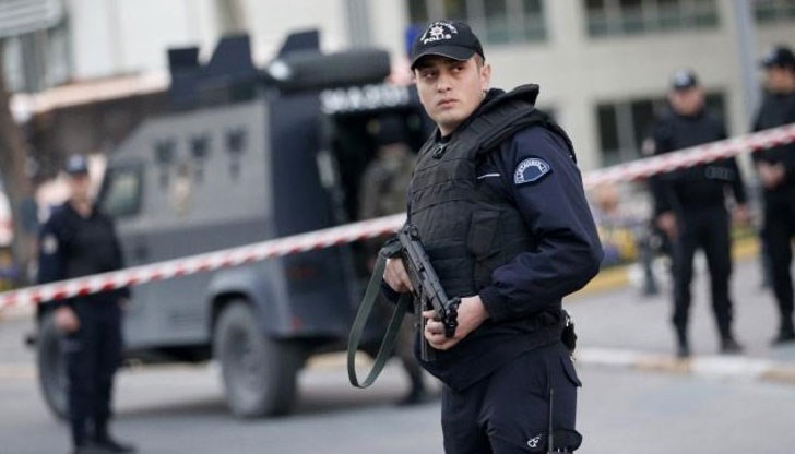 Орхан Мерчан е застрелян пред дома си Орхан Мерчан е застрелян пред дома си