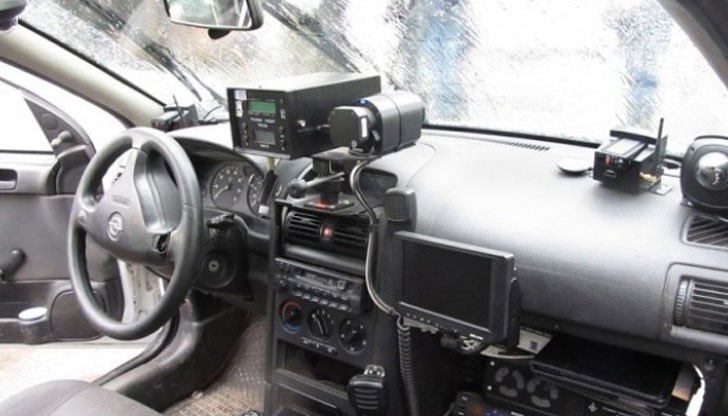 Отворен обаче остава въпросът за това колко законно е заснемането без предупреждение