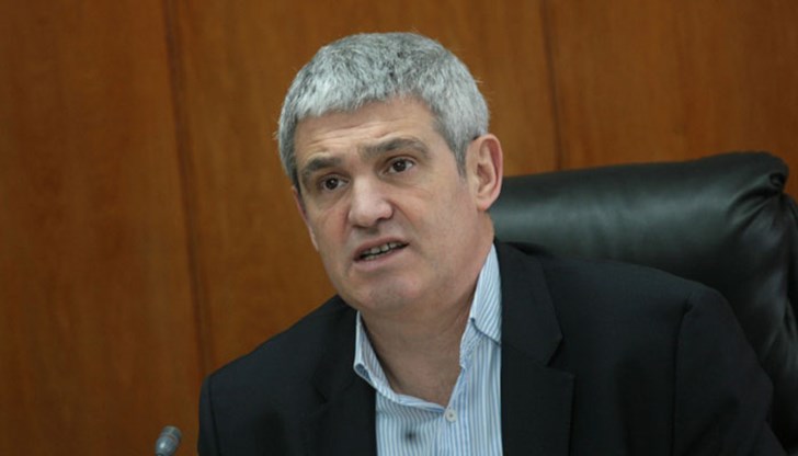 Само Албания е зад нас по доходи на Балканите