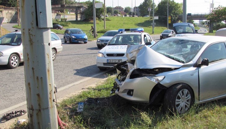 Серия тежки катастрофи с четирима ранени Серия тежки катастрофи с четирима ранени