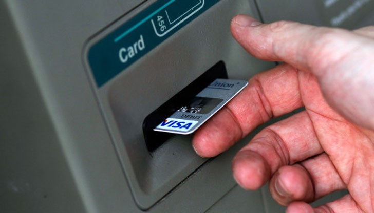 Бойко лепял микрокамери с дъвка Бойко лепял микрокамери с дъвка