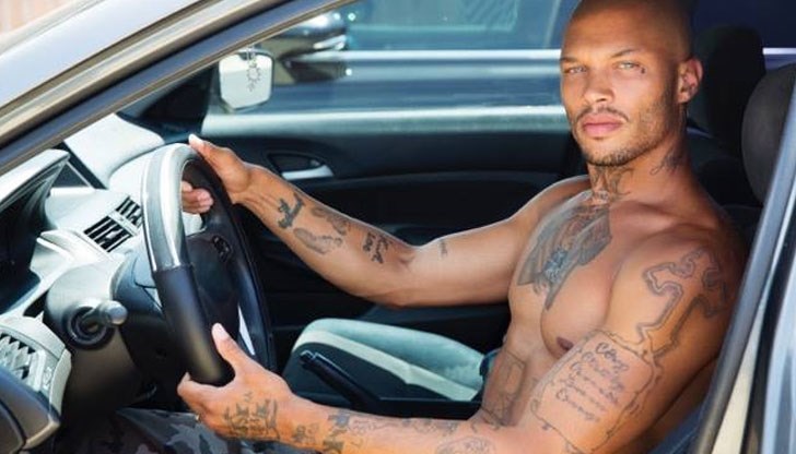 Модна шефка награби бившия пандизчия