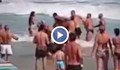 Побоят на плажа в Несебър заради давеща се жена