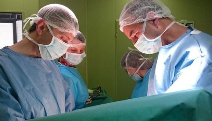 Пациентката пострадала при влакова катастрофа