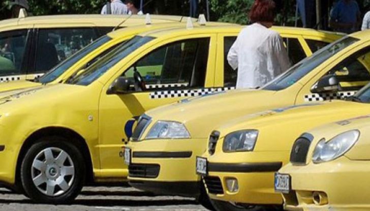 Над 10 минути чакане и 1 лв. „бонус” върху цената