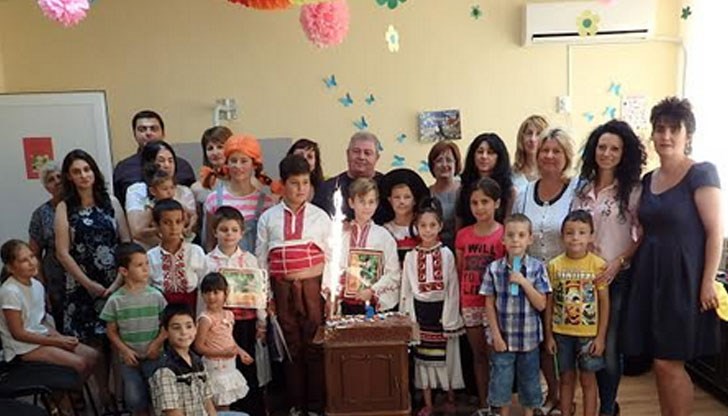 На весел празник се събраха деца със специални потребности от община Ценово, за да отбележат третия рожден ден на Центъра за обществена подкрепа