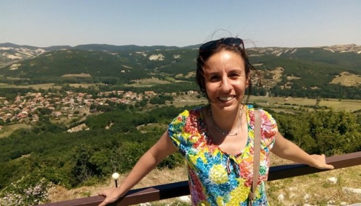 Младата жена е родена в България