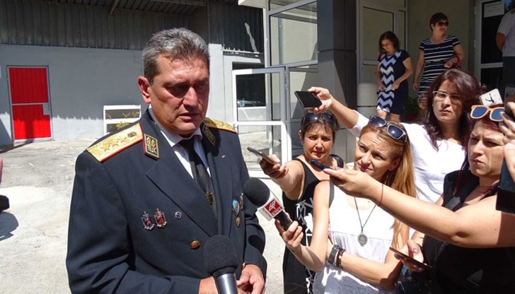 В пожарната по-сериозен е въпросът с личните предпазни средства